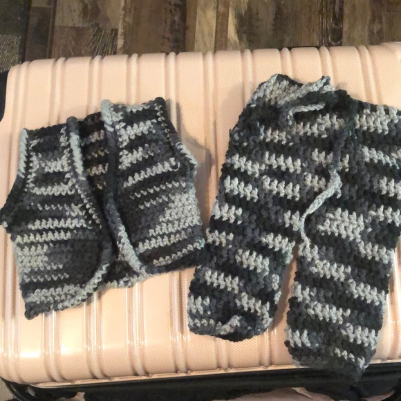 Hand Crafted Other - 🏵Handmade crocheted baby vest and pants in black/grey camo 0-3 mos